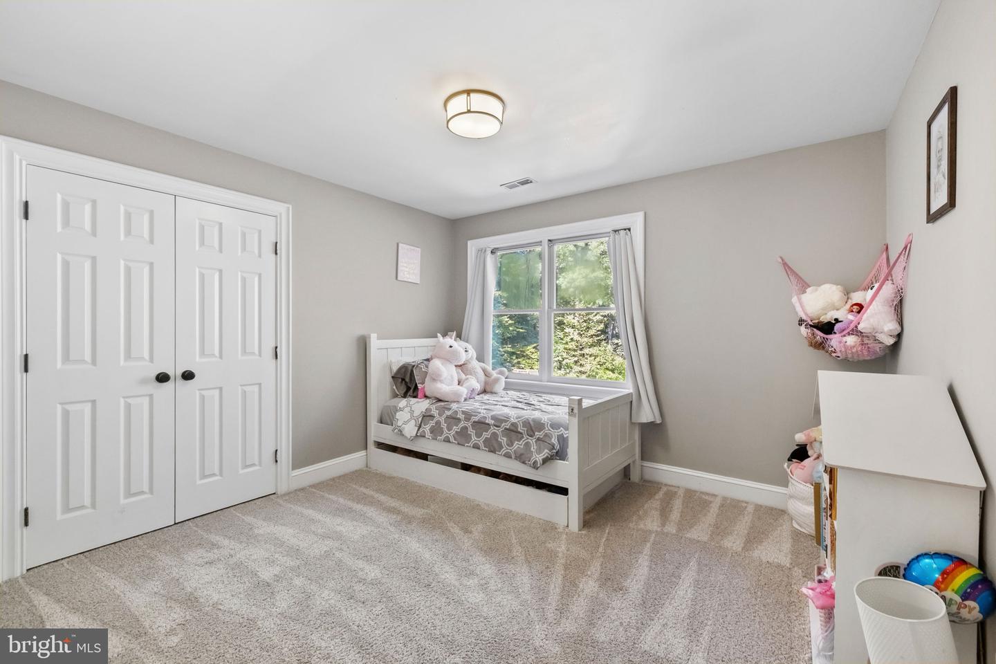 7001 Pebble Ln E Property Photo 33