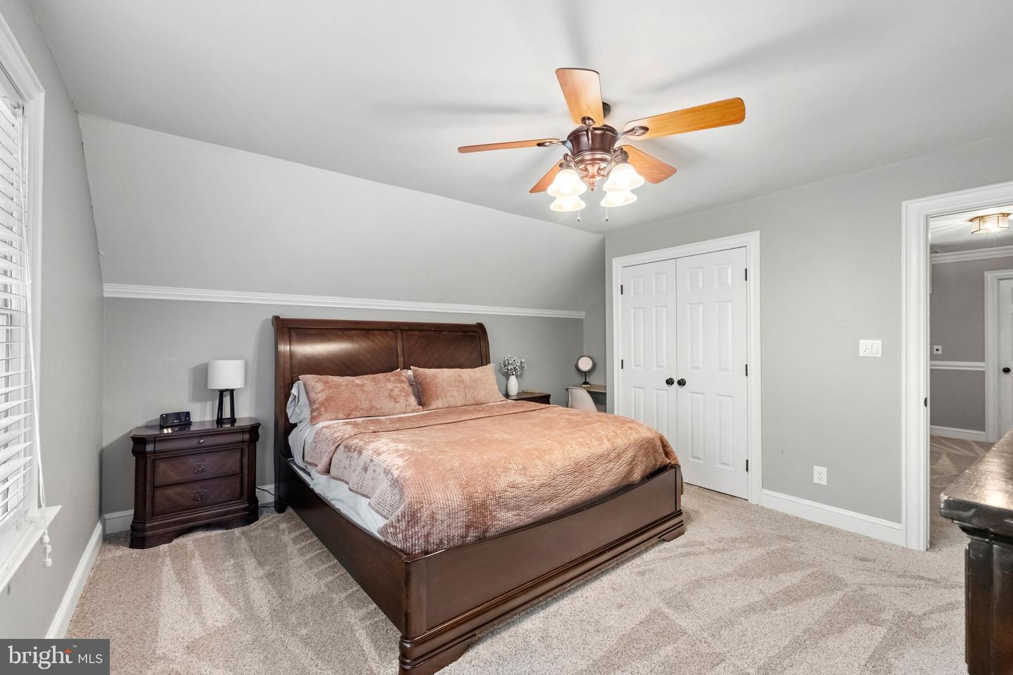 7001 Pebble Ln E Property Photo 48
