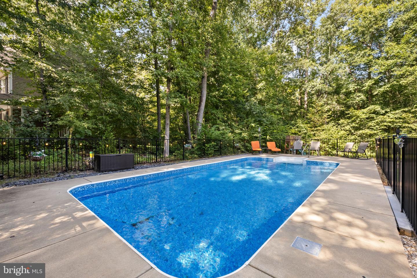 7001 Pebble Ln E Property Photo 60