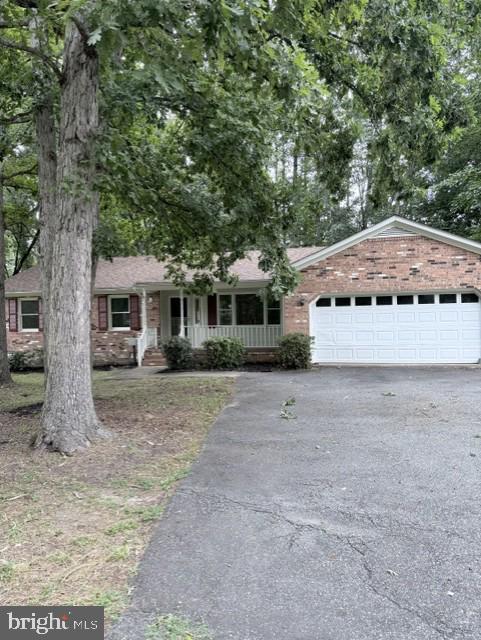 10811 Holleybrooke Dr Property Photo 3