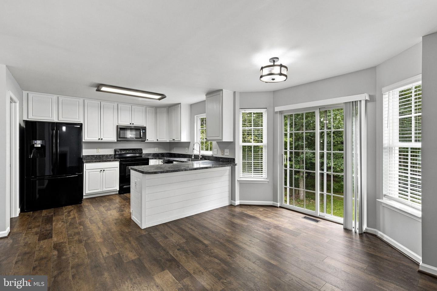 11813 Woodland View Dr Property Photo 19