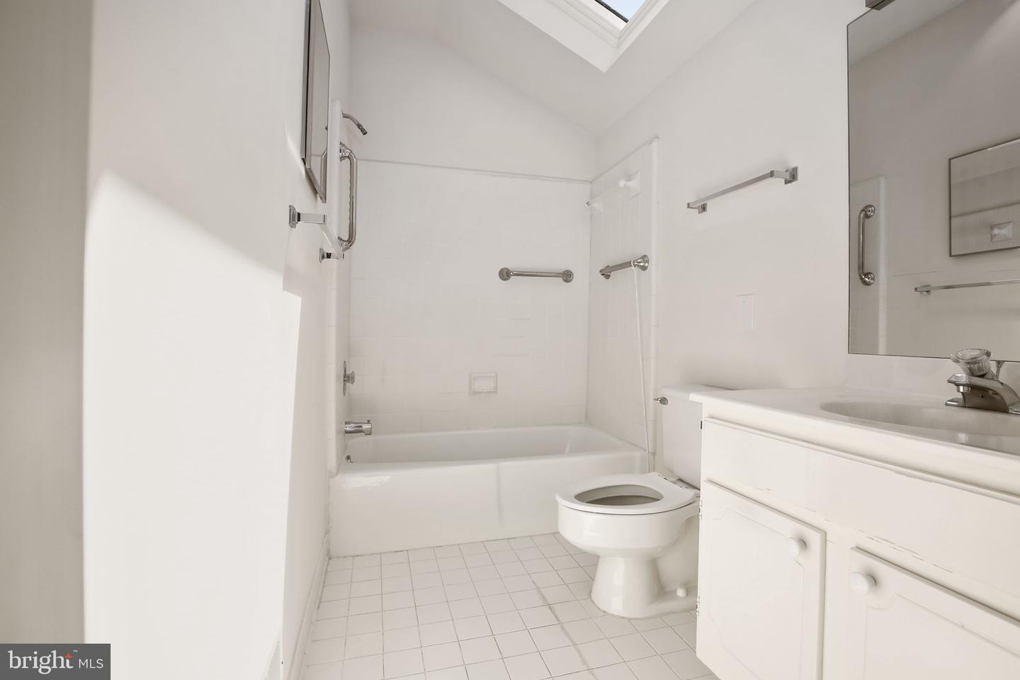 7 River Oak Pl Property Photo 29