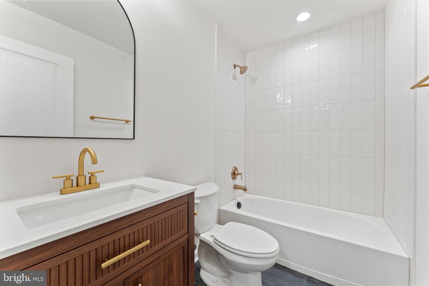 5321 Lewiston Rd Property Photo 28