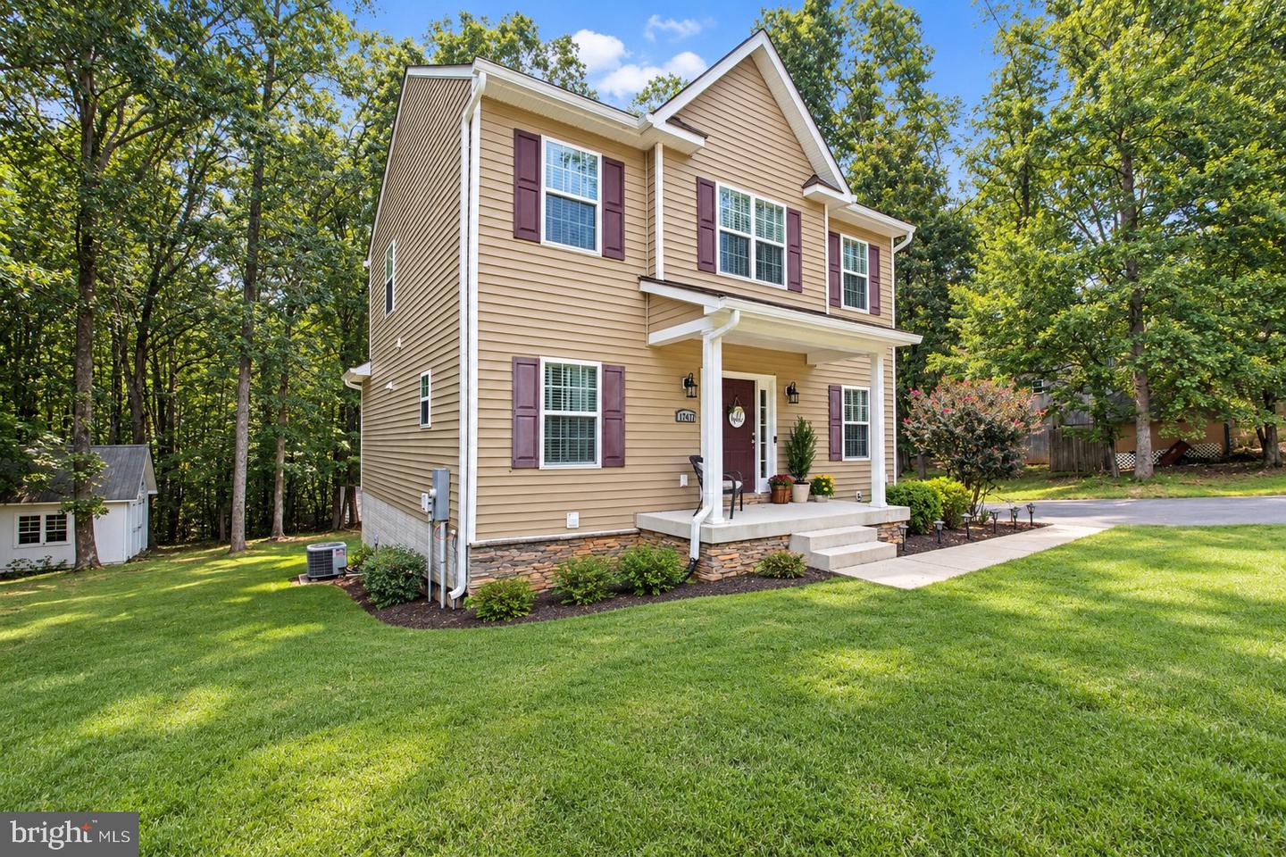 12412 Salient Ln Property Photo 1