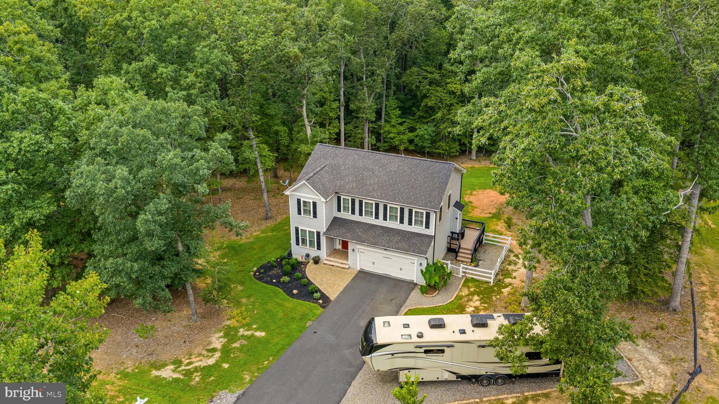 5221 Wyndemere Cir Property Photo 5