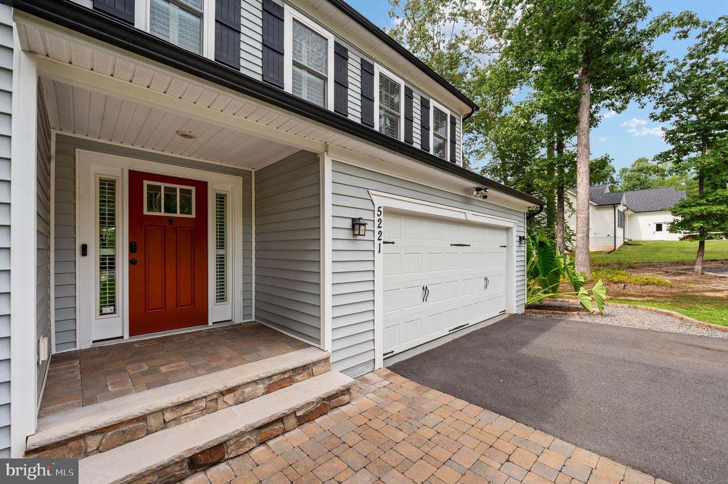 5221 Wyndemere Cir Property Photo 13