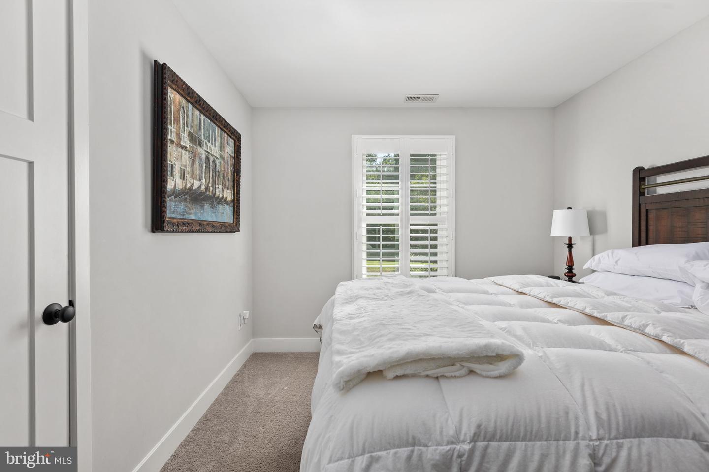 5221 Wyndemere Cir Property Photo 31
