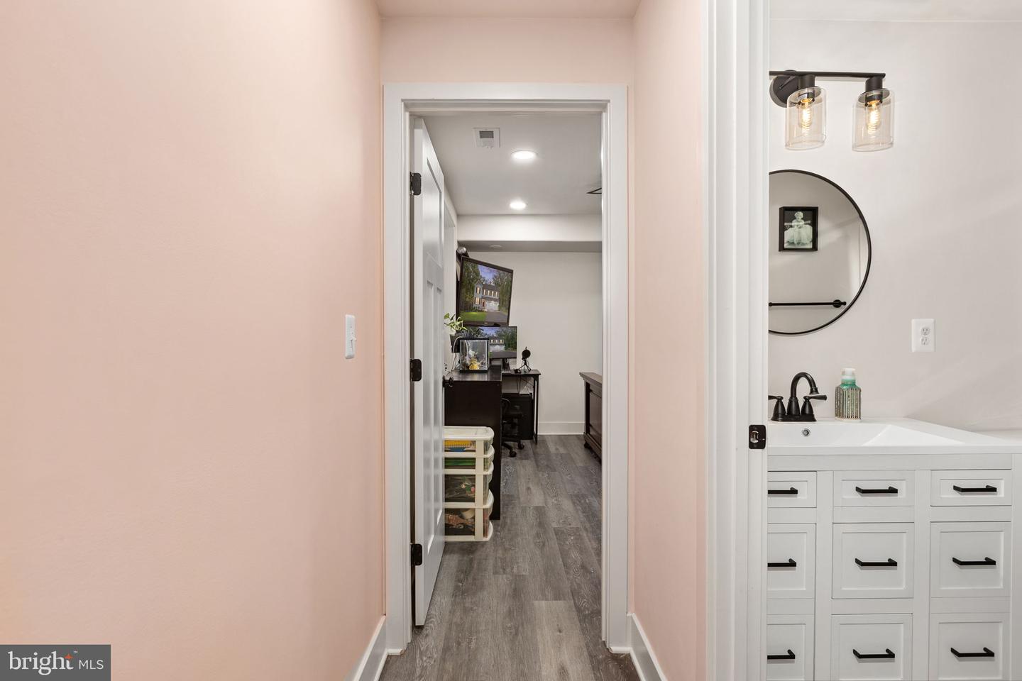 5221 Wyndemere Cir Property Photo 58