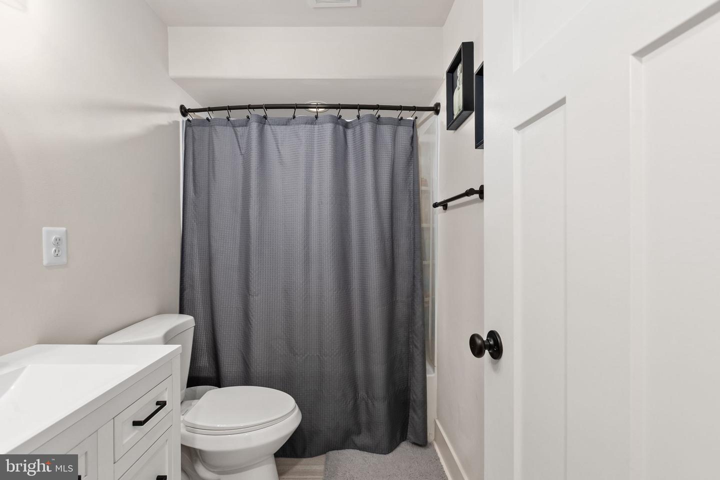 5221 Wyndemere Cir Property Photo 61