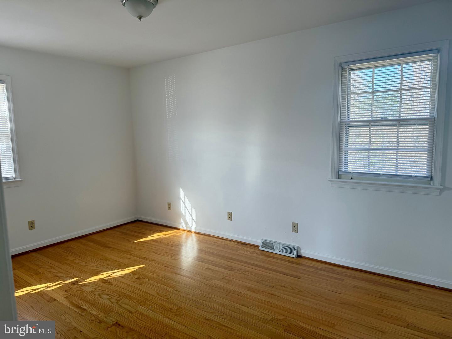 1010 Bernstein Rd Property Photo 11