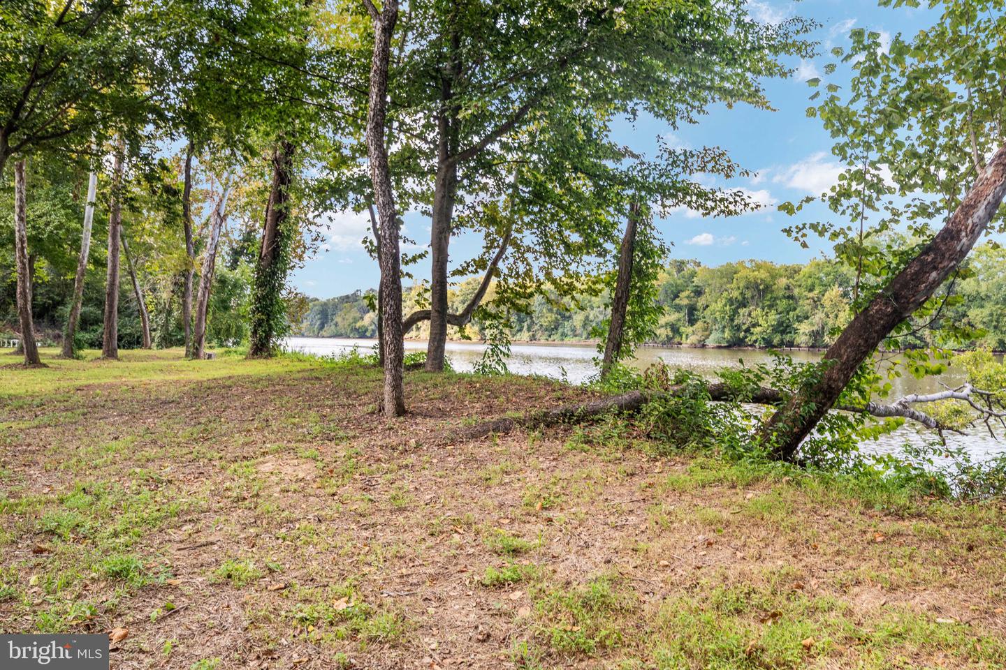 1821 Legacy Ln Property Photo 14