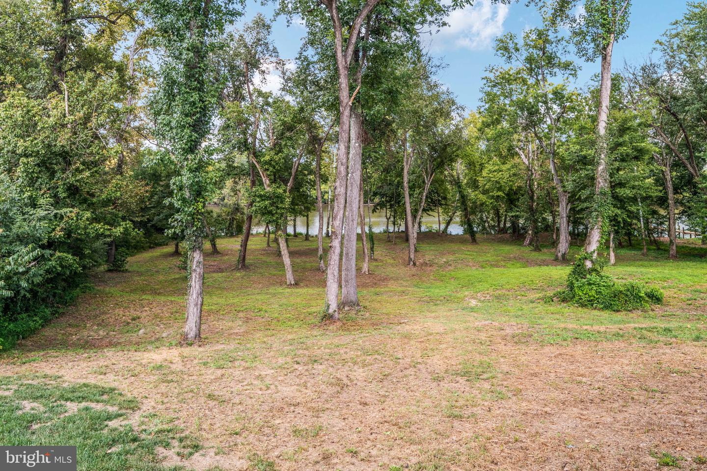 1821 Legacy Ln Property Photo 17