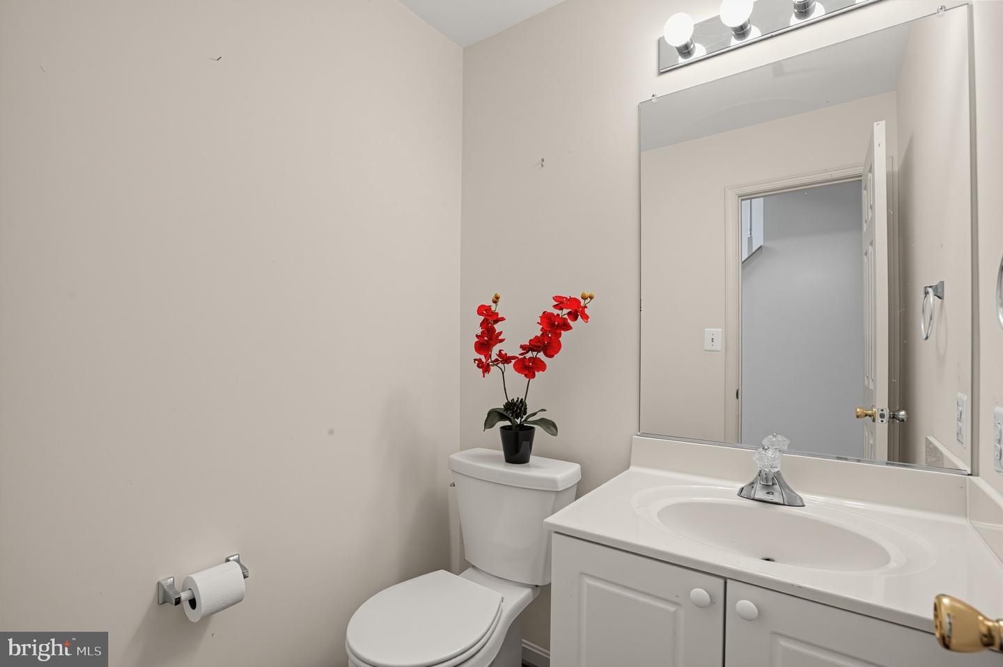 9514 Hickory Hill Dr Property Photo 15