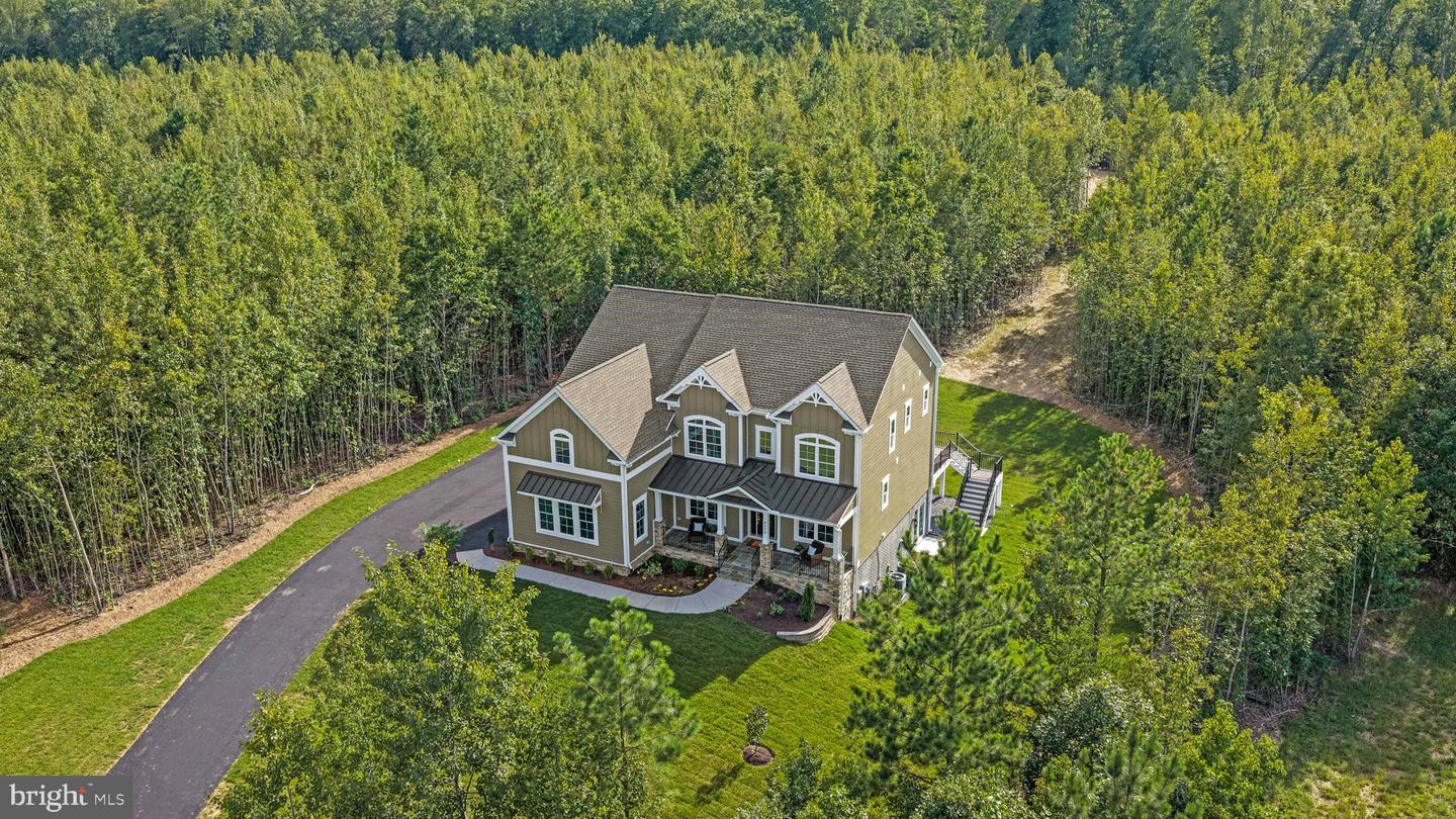 8558 Highclere Ln Property Photo 1