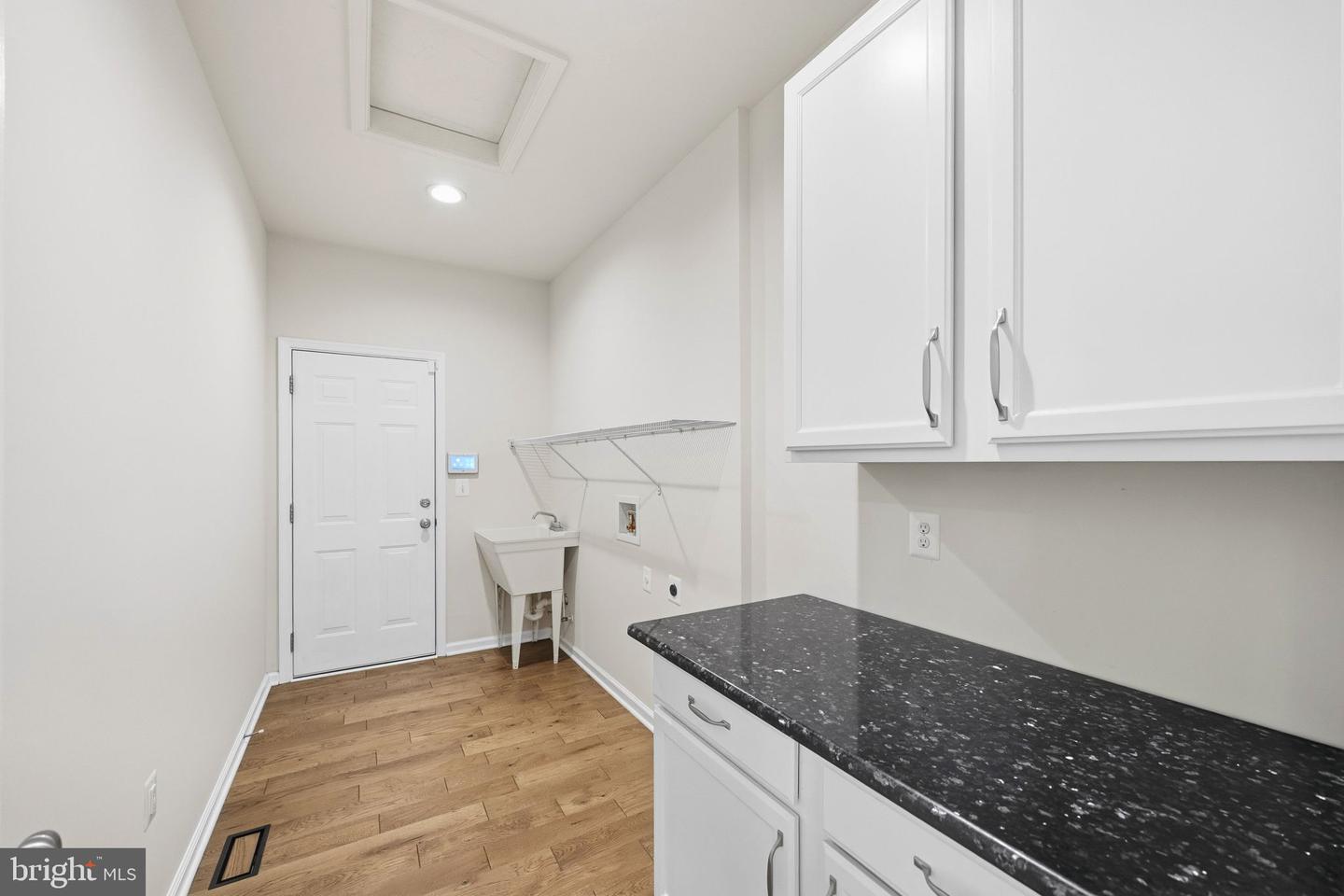 6121 Sunlight Mountain Property Photo 35