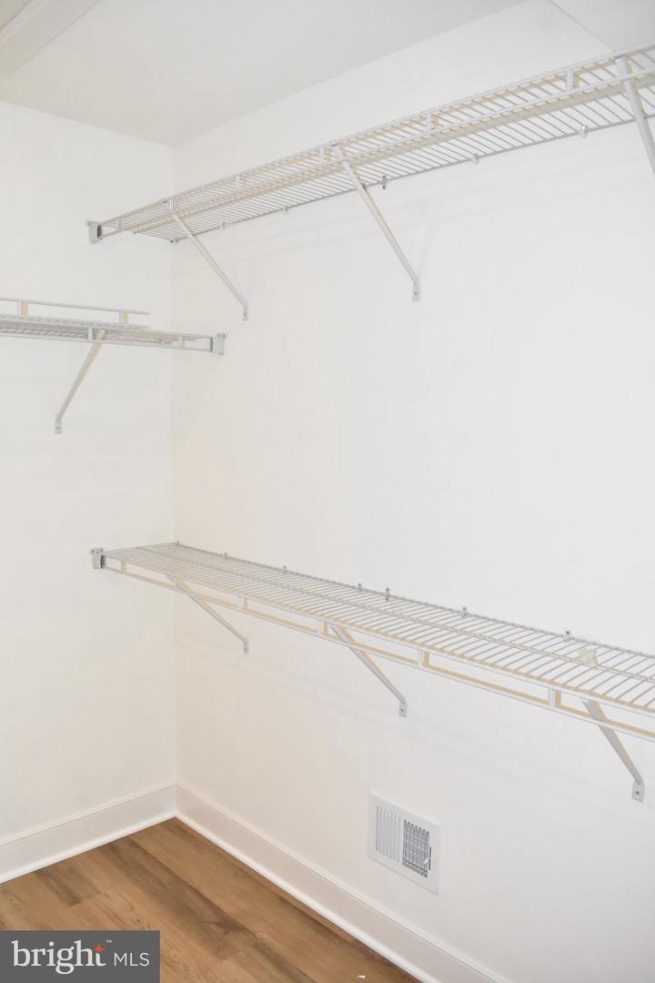 9604 Blue Ash Alley Property Photo 24