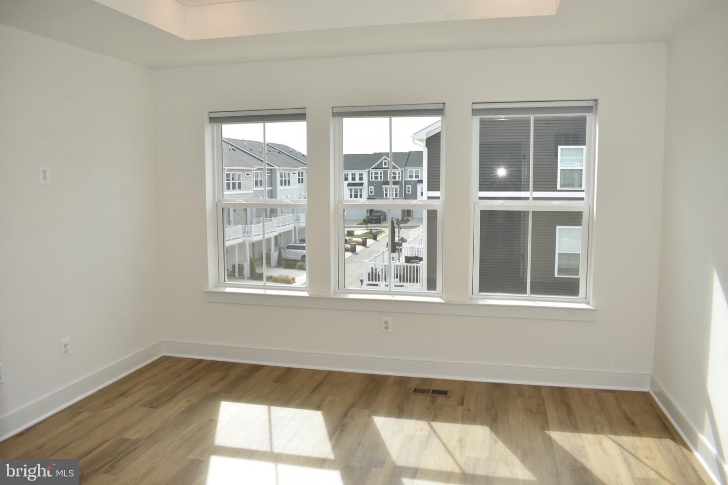 9604 Blue Ash Alley Property Photo 27