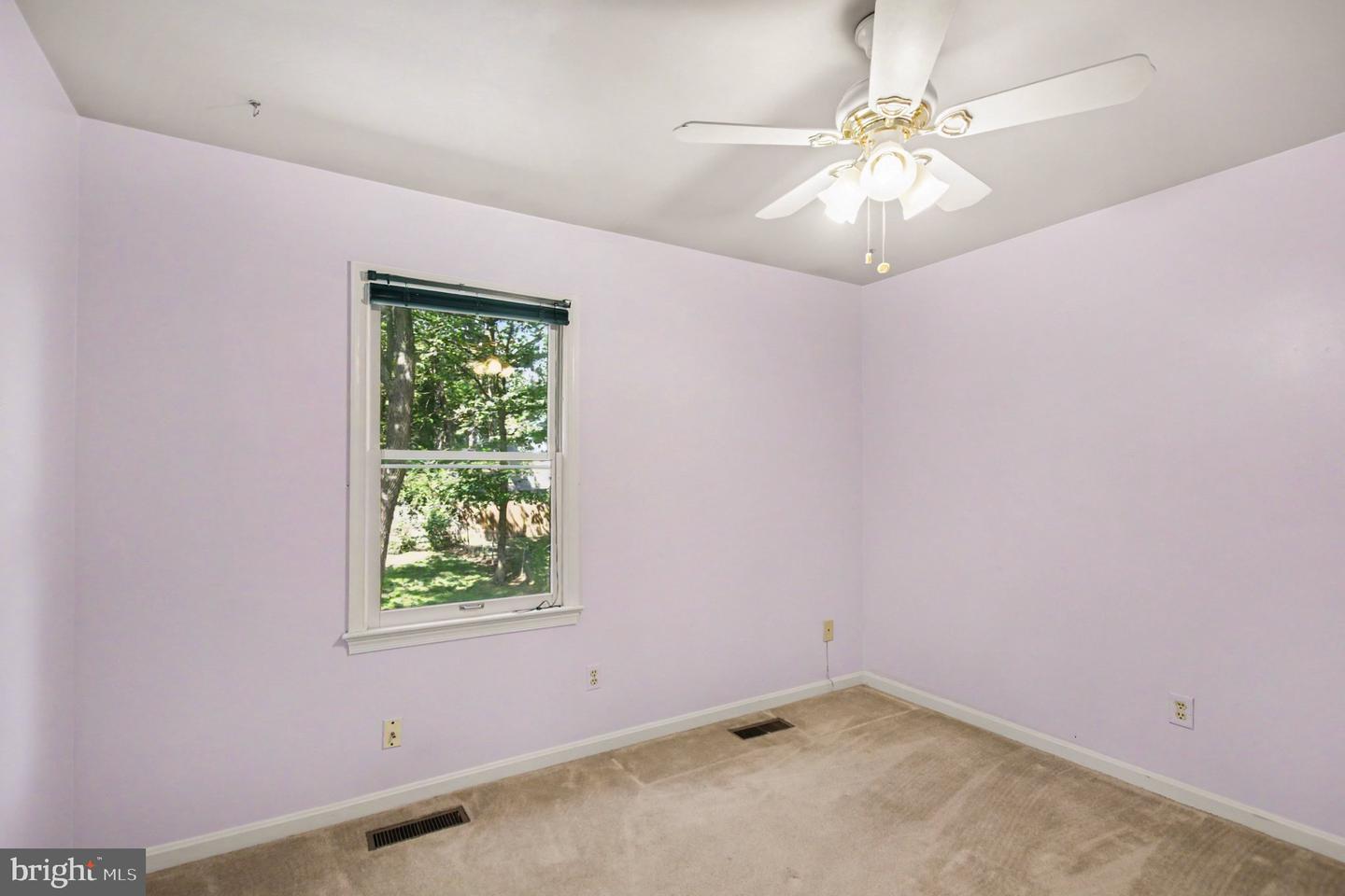 411 Polk Dr Property Photo 12