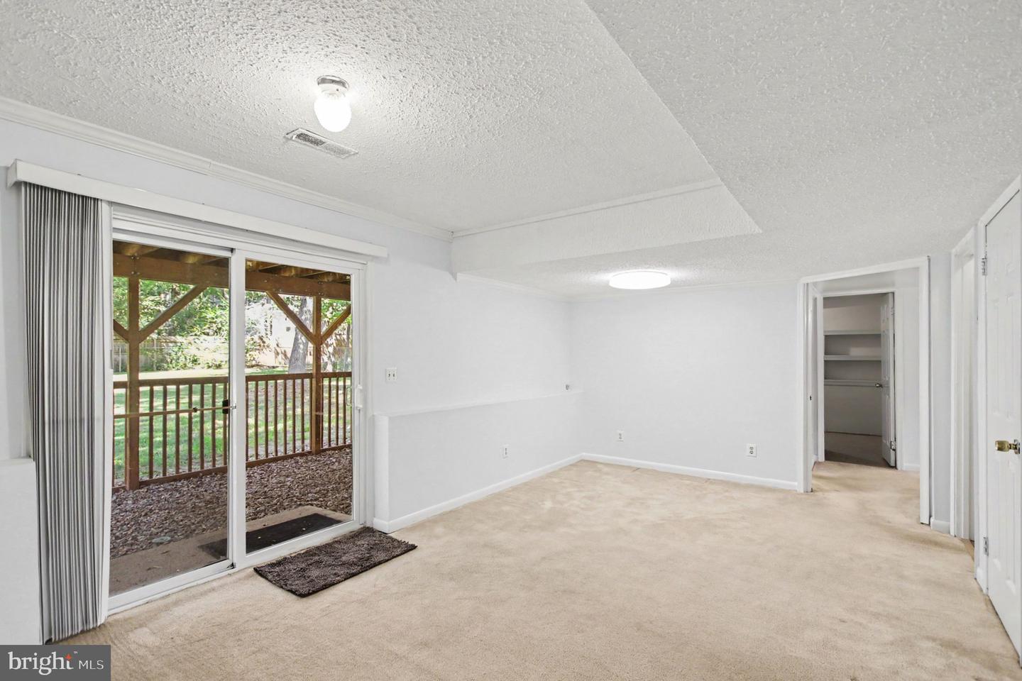 411 Polk Dr Property Photo 23