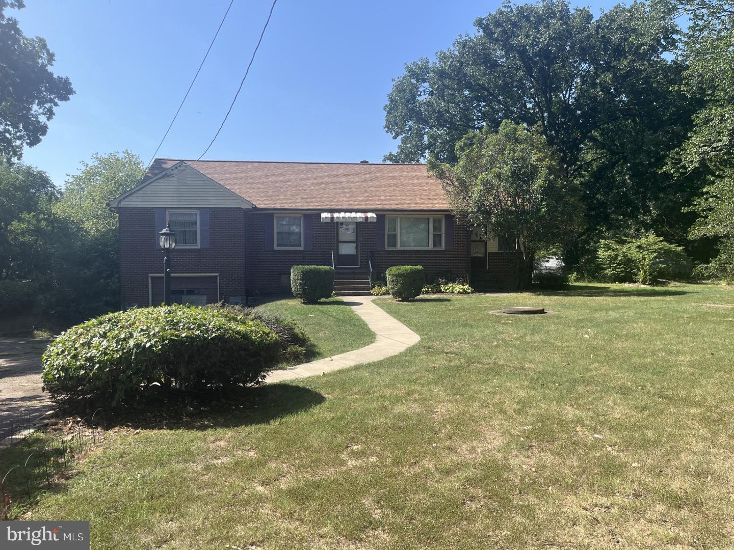4906 HOOD DR Property Photo 1