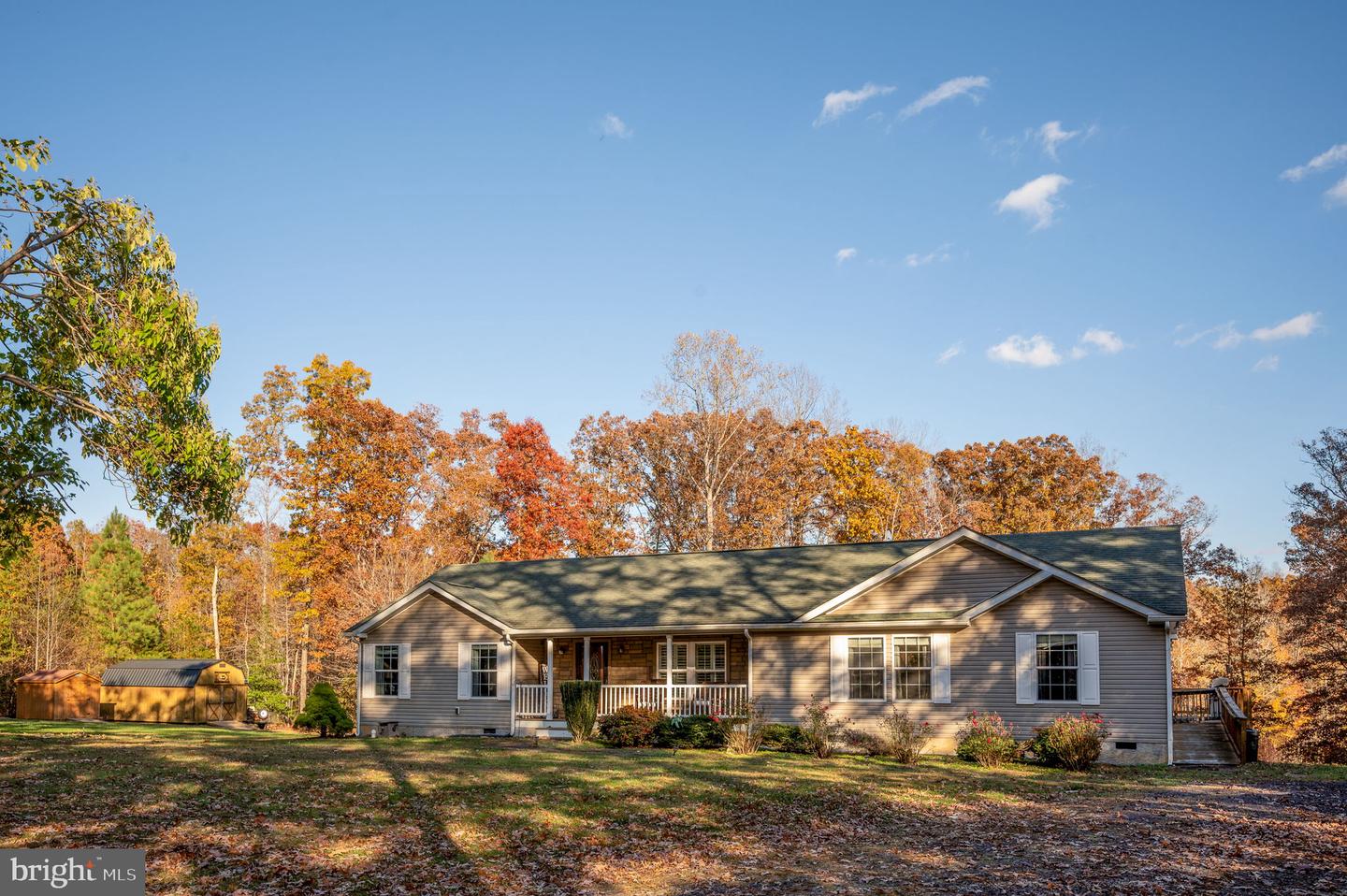 10325 Mill Pond Rd Property Photo 6