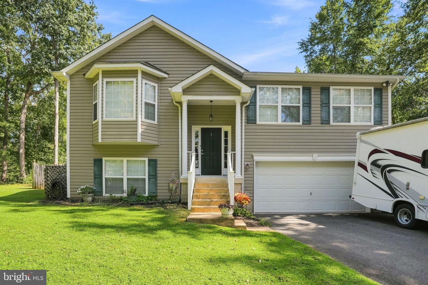 13121 PLATOON DR Property Photo 1