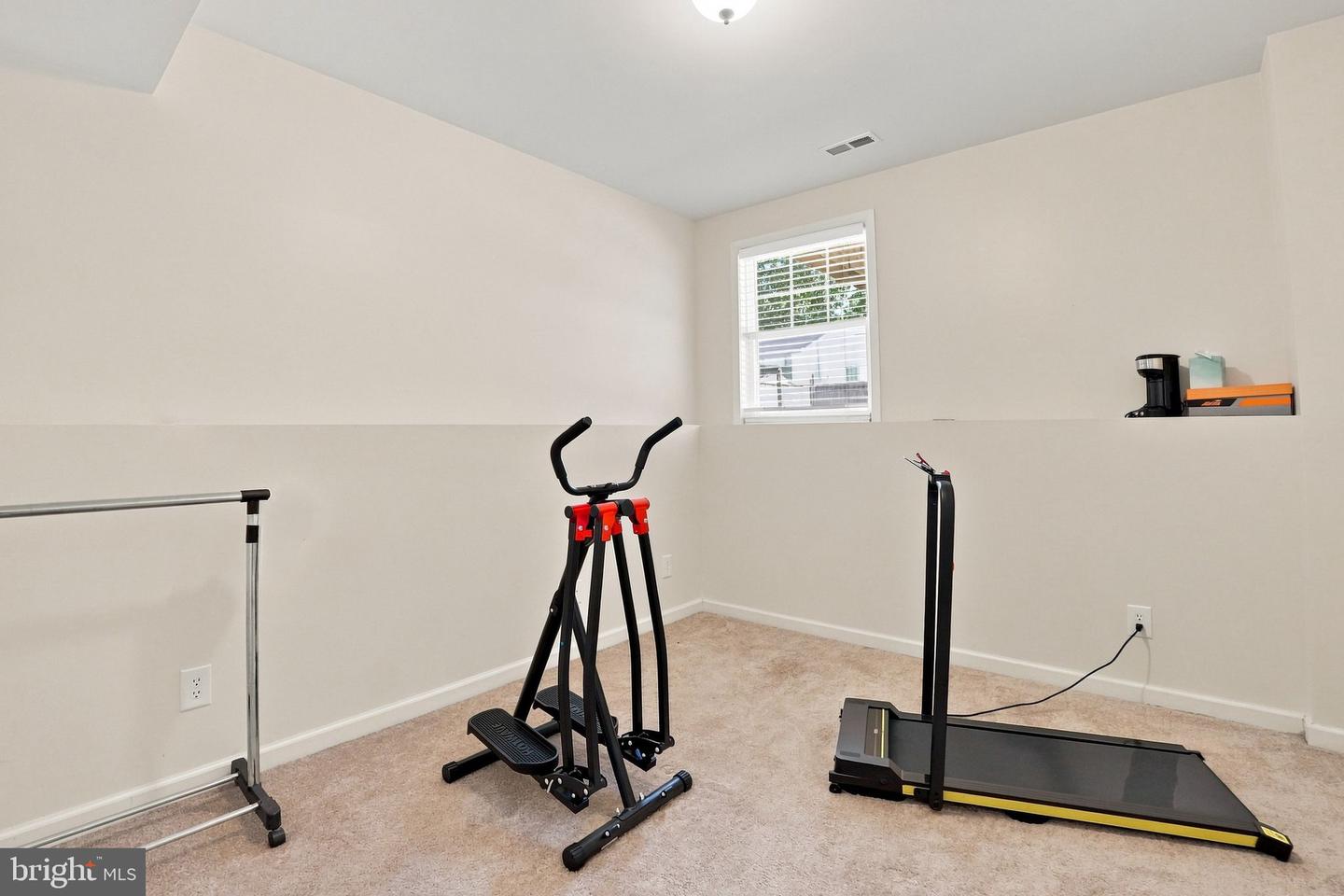 13121 Platoon Dr Property Photo 25