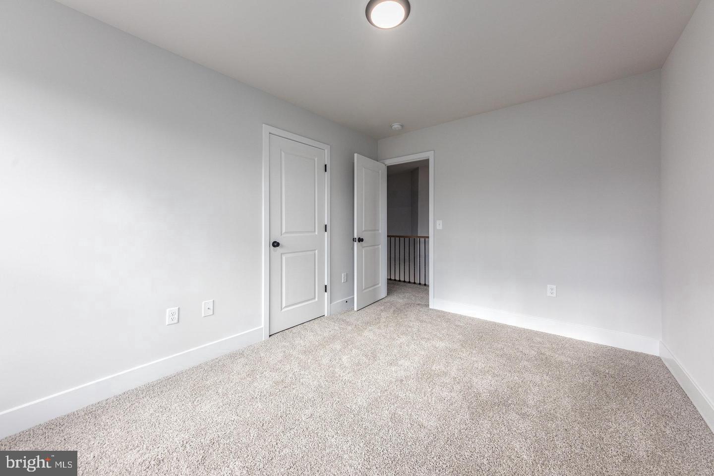 10128 Fairview Rd Property Photo 39