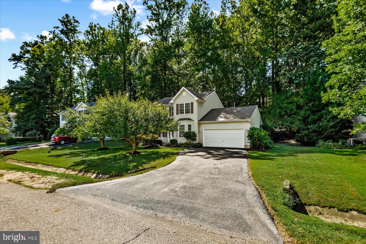 11804 Oakhurst Dr Property Photo 3