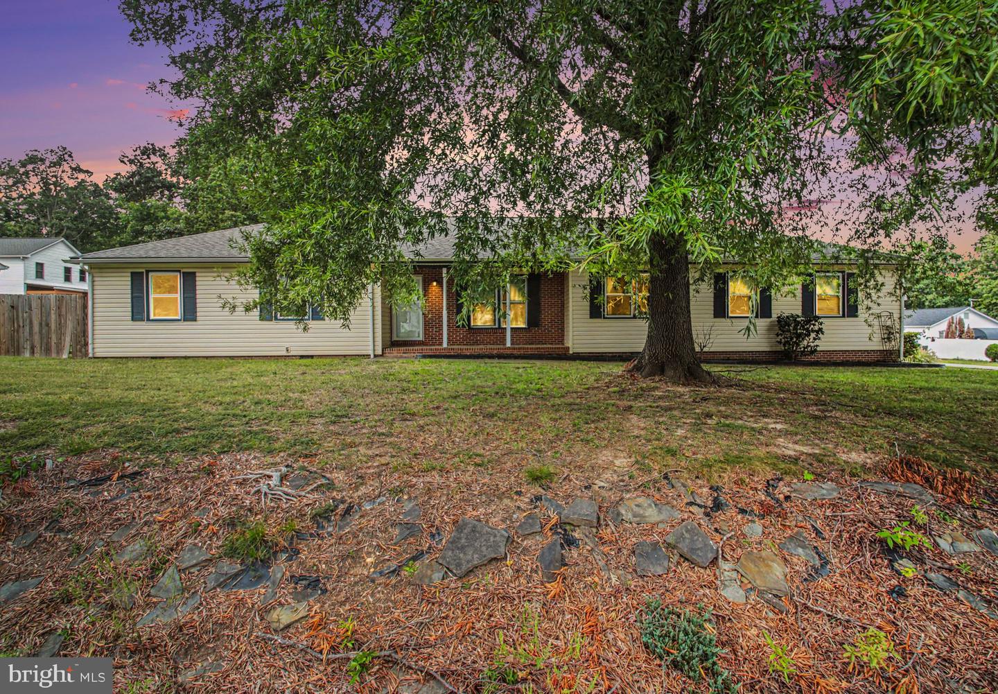 3901 COPPERLEAF RD Property Photo 1