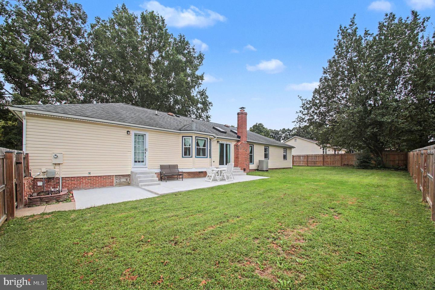 3901 Copperleaf Rd Property Photo 2