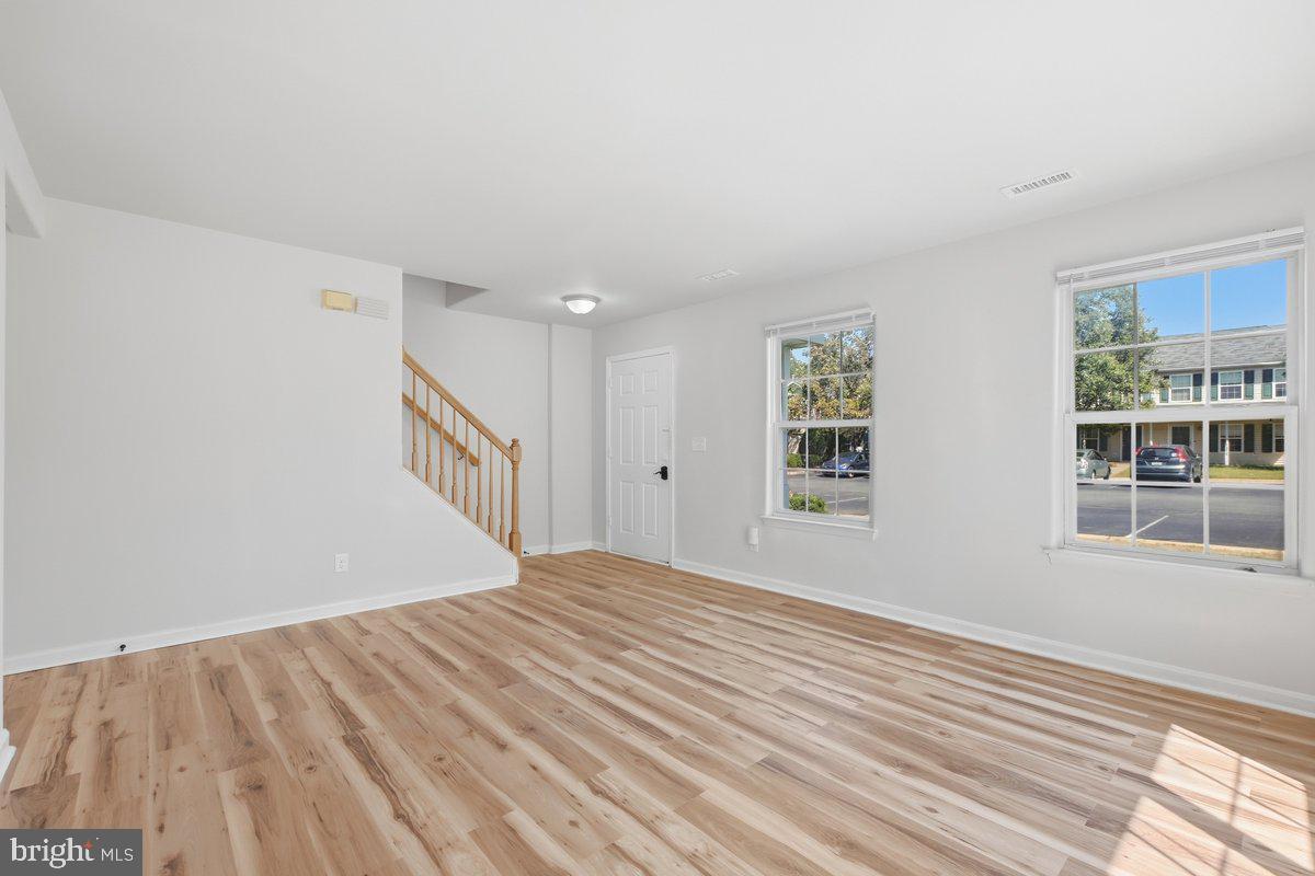9918 Matti Hill Ct Property Photo 4