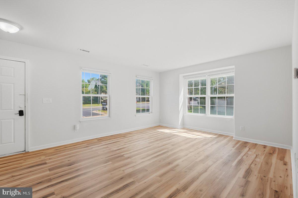9918 Matti Hill Ct Property Photo 6
