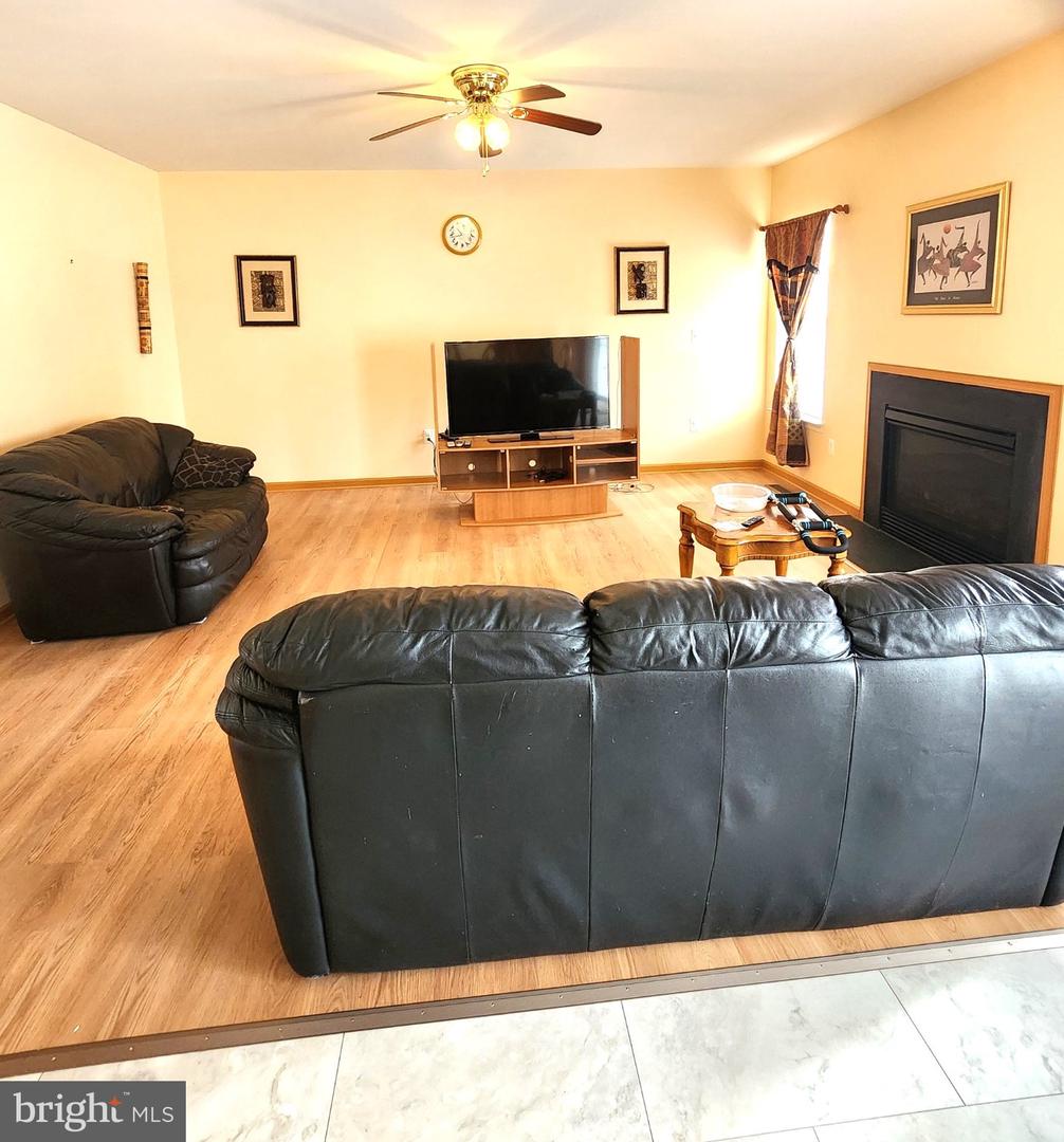 9316 Birch Cliff Dr Property Photo 9