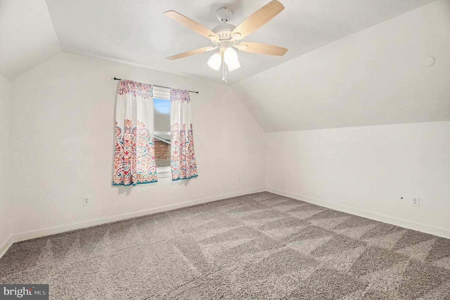 11501 Harvestdale Dr Property Photo 18