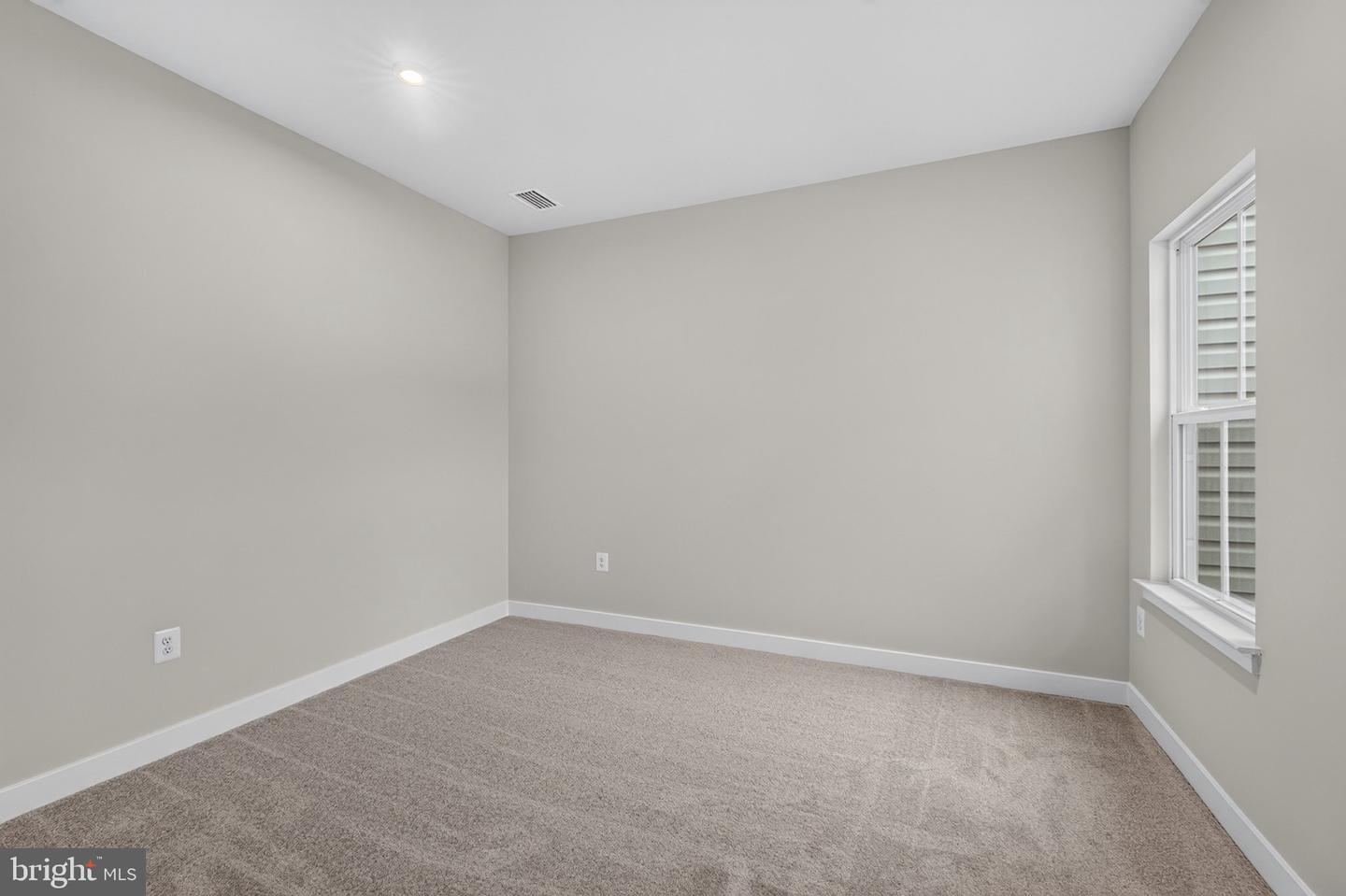 4361 Southerby Dr Property Photo 17