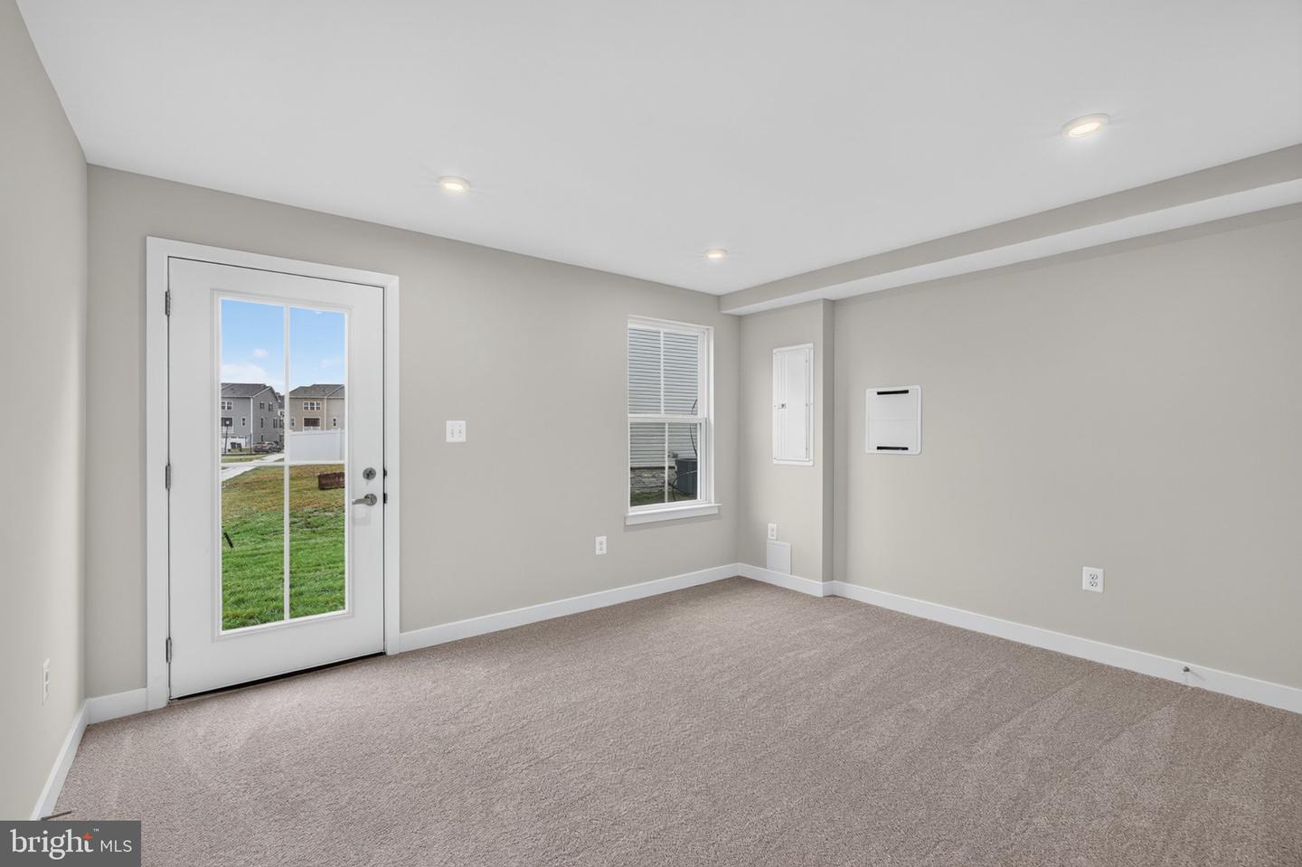 4361 Southerby Dr Property Photo 19