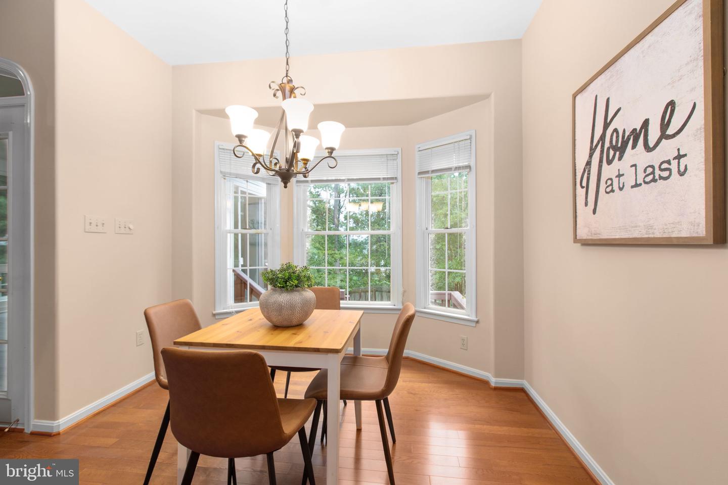 10109 Colechester St Property Photo 16