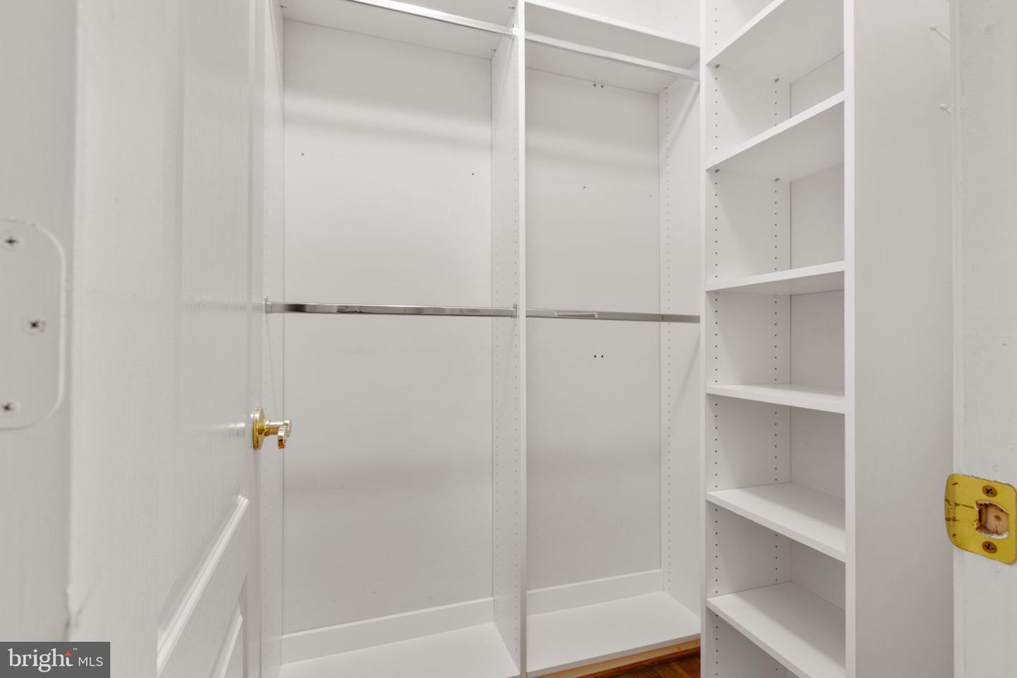 10109 Colechester St Property Photo 26