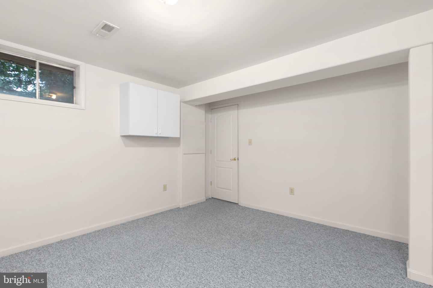 10109 Colechester St Property Photo 39