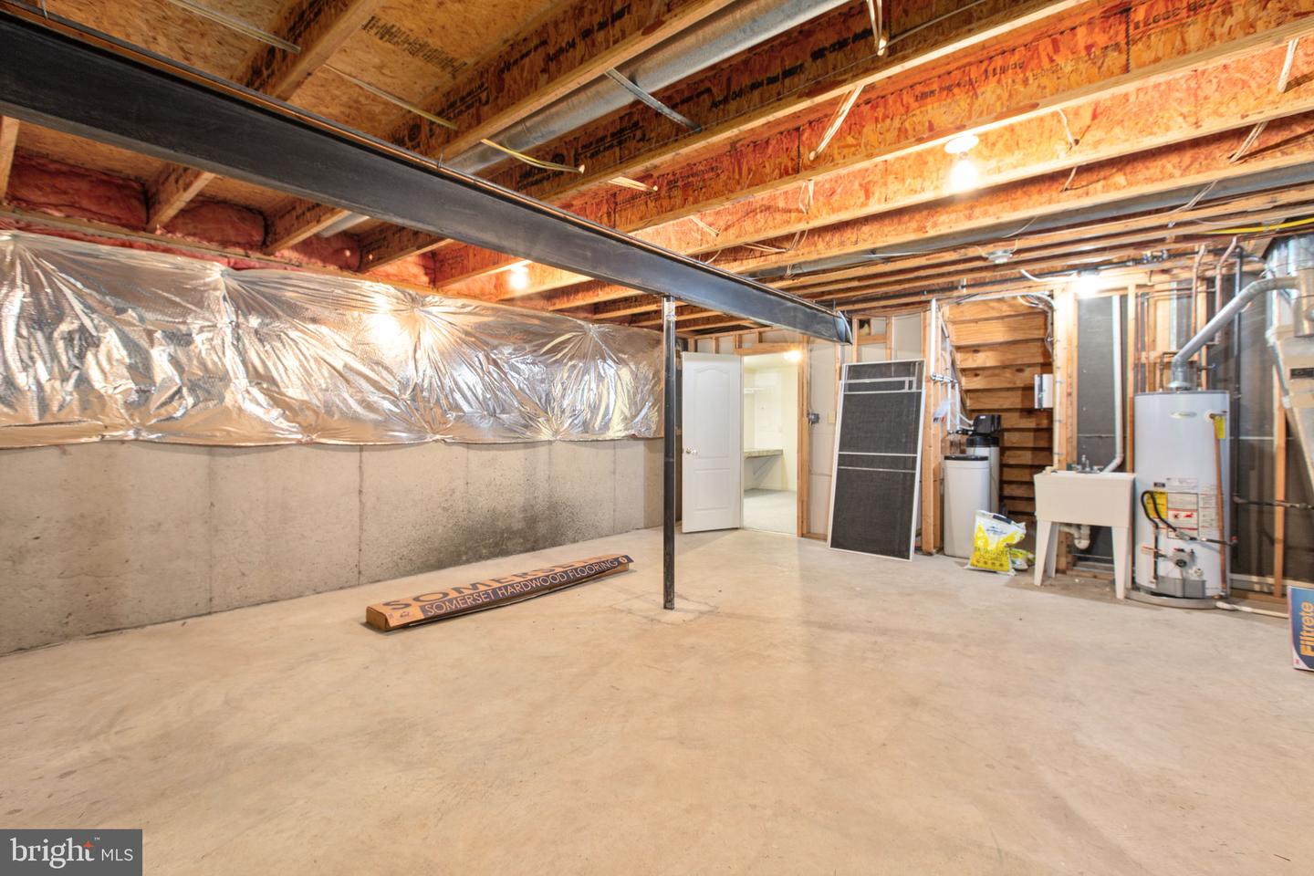 10109 Colechester St Property Photo 45
