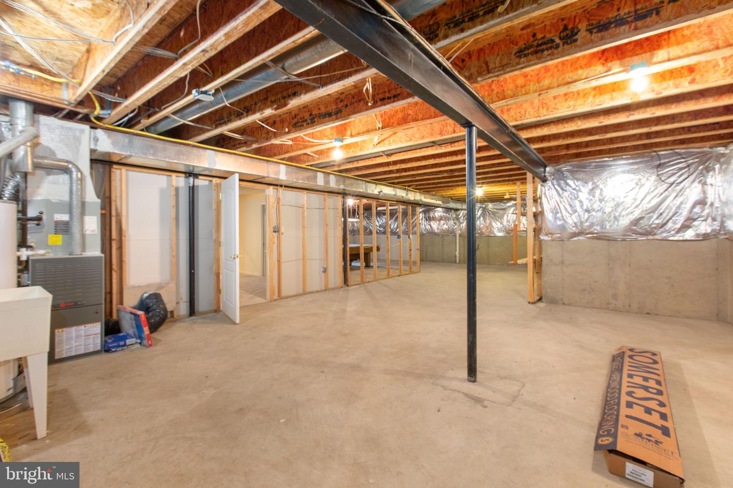 10109 Colechester St Property Photo 46