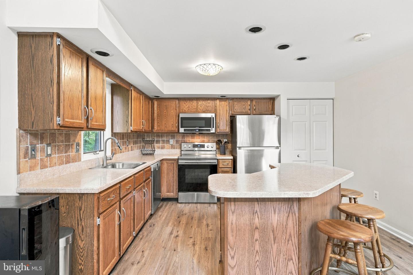 11053 Lucks Rd Property Photo 6