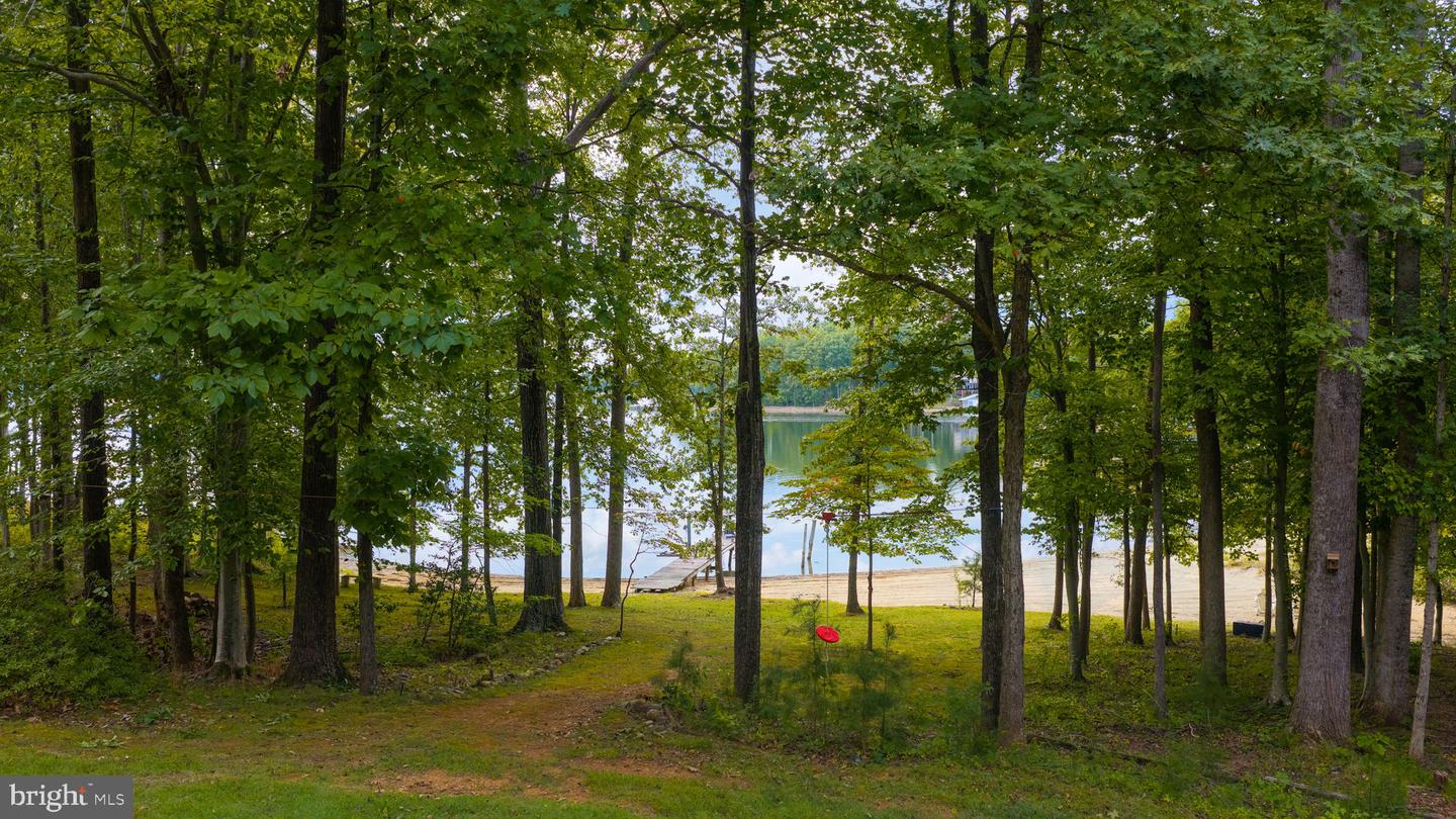 11053 Lucks Rd Property Photo 16