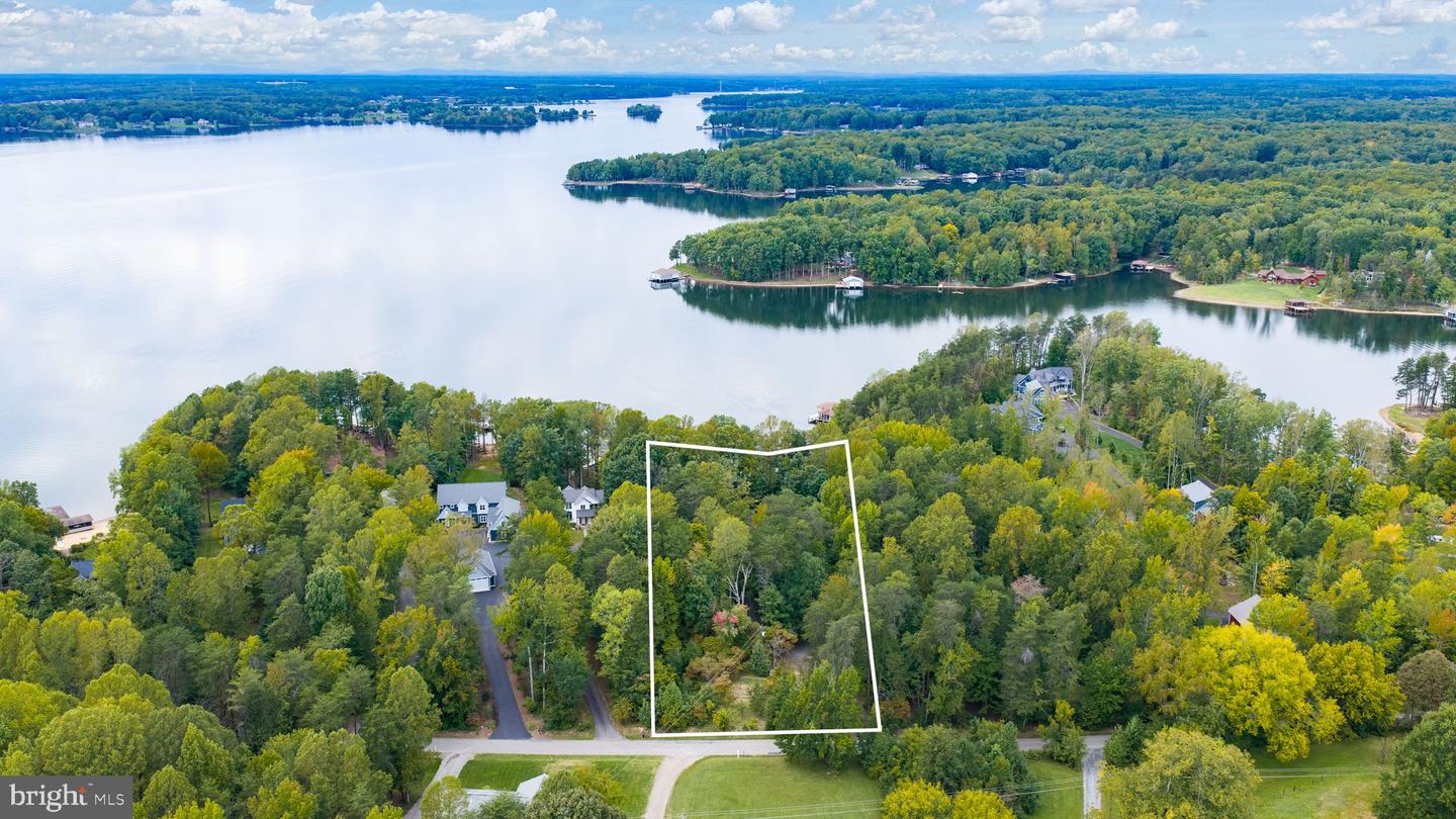 11053 Lucks Rd Property Photo 24