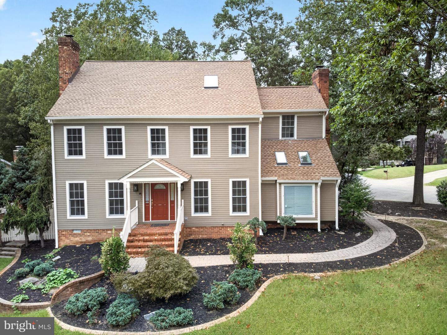 7 Foxhall Cir Property Photo 2