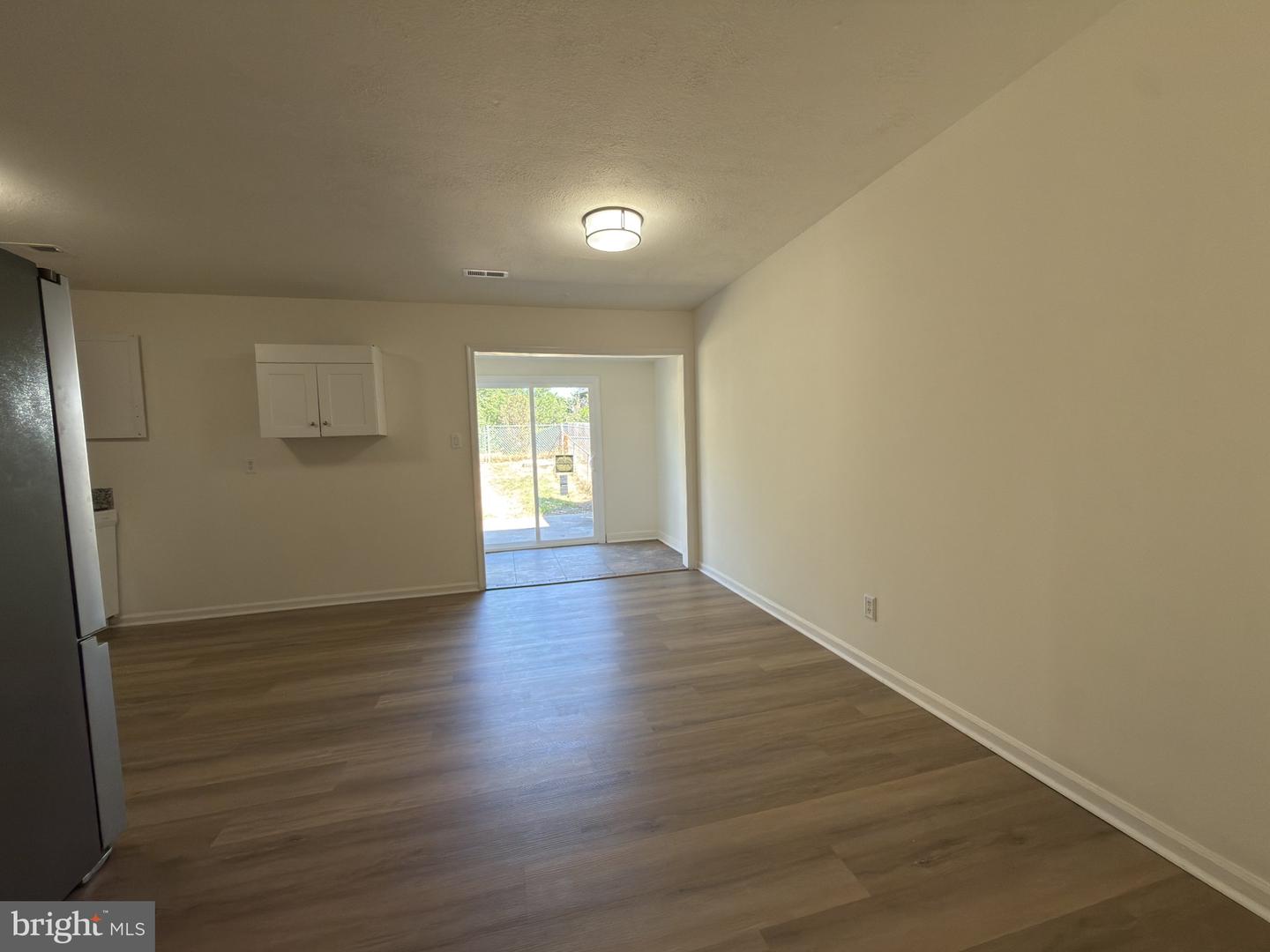 407 Olde Greenwich Cir Property Photo 9