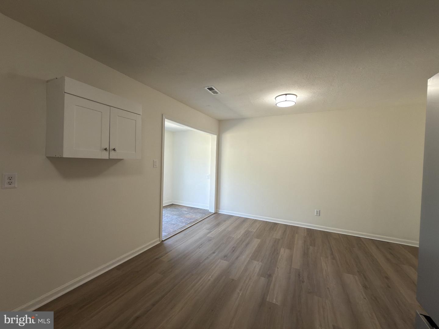 407 Olde Greenwich Cir Property Photo 11