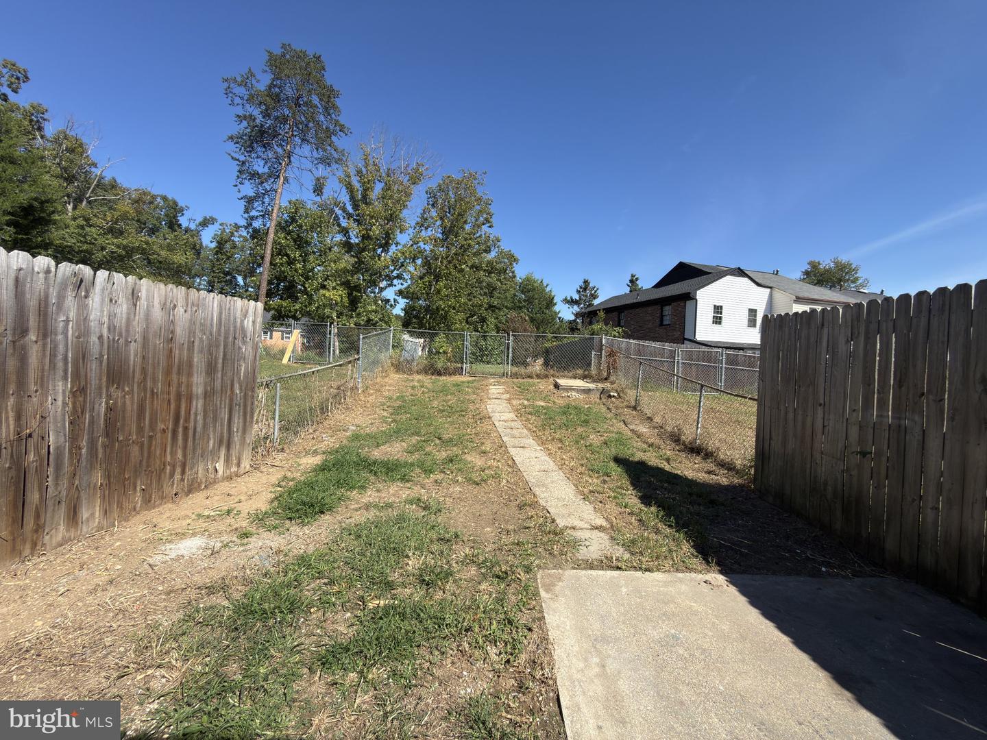 407 Olde Greenwich Cir Property Photo 14