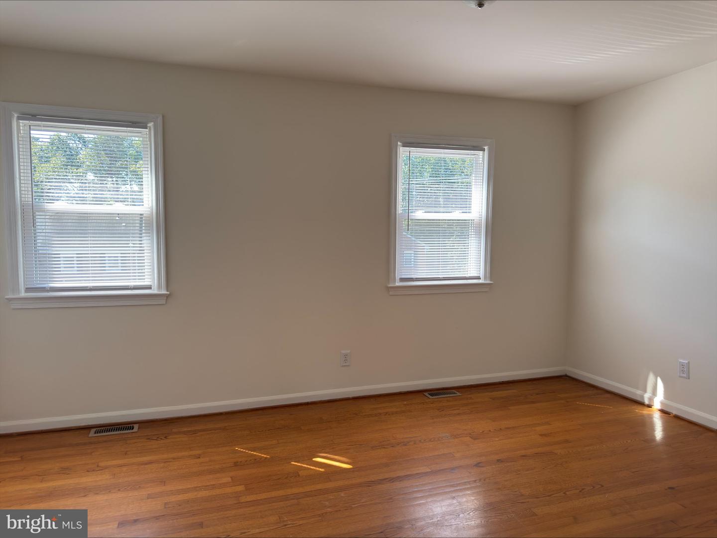 407 Olde Greenwich Cir Property Photo 16